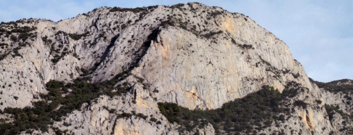 La Roca dels Collars a la Vall de Canelles